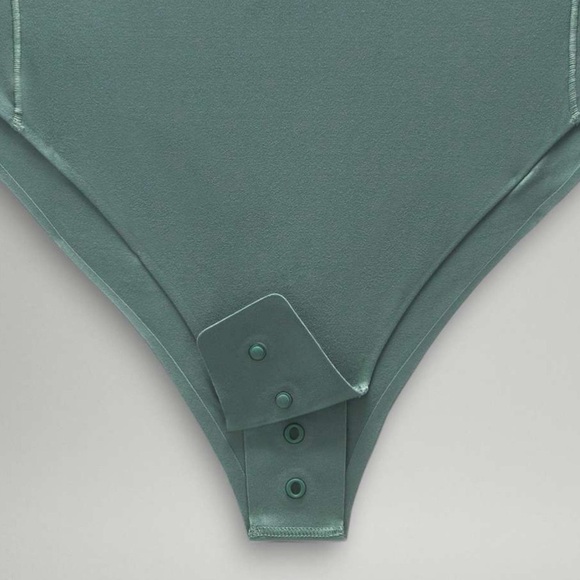 Lululemon Wundermost Square Neck Nulu Bodysuit Sleeveless Forest Green 1X NWT - Picture 5 of 10
